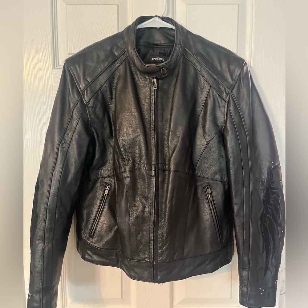 Women’s Milwaukee Leather Motorcycle Jacket with Eagle Wing Patch (Size Large)